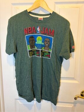 NBA Jam Seattle Supersonics Kemp vs Payton Graphic Tee